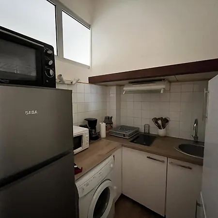 T2 En Centre-ville, 1er étage, La Roche-posay, Pour 4 Pers, Animaux Bienvenus - Fr-1-541-107 * La Roche-Posay